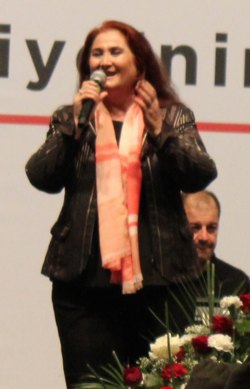 Sabahat Akkiraz portresi
