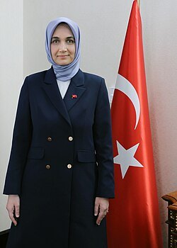 Kübra Güran Yiğitbaşı portresi