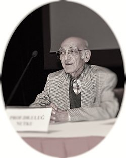 Uluğ Nutku portresi