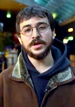 Burak Çevik portresi