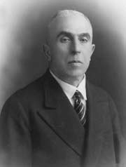 Muhittin Akyüz portresi
