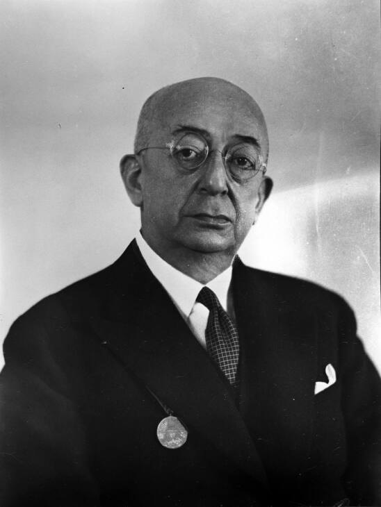 Refik Saydam portresi