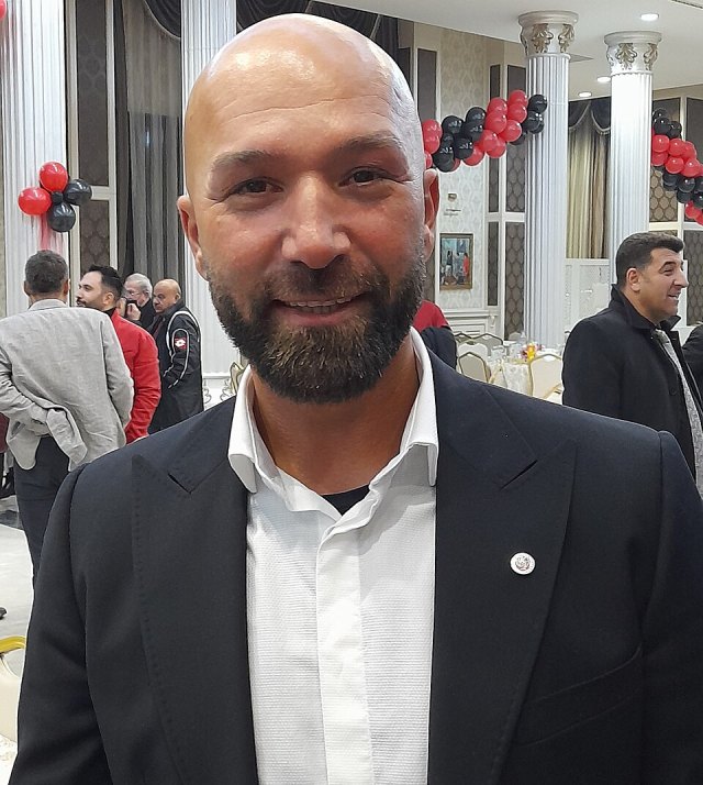 Baki Mercimek portresi