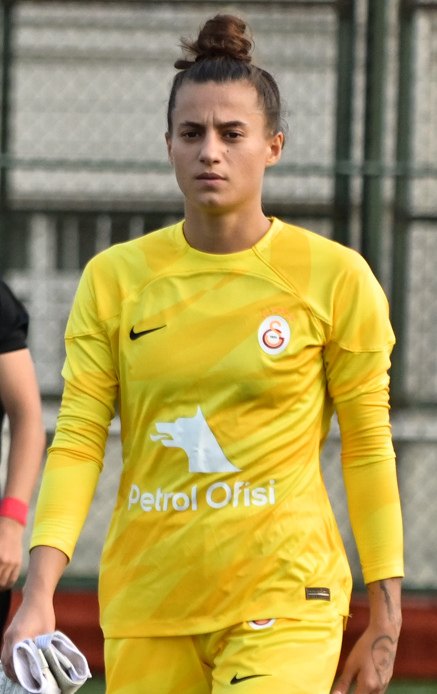 Gamze Nur Yaman portresi