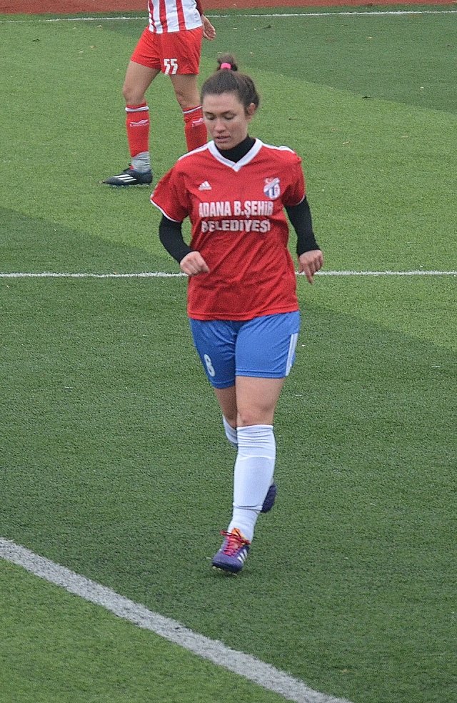 Gizem Gönültaş portresi