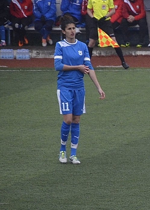 Yağmur Uraz portresi