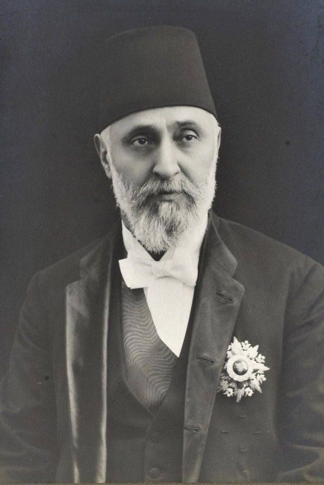 Ahmet Tevfik Okday portresi