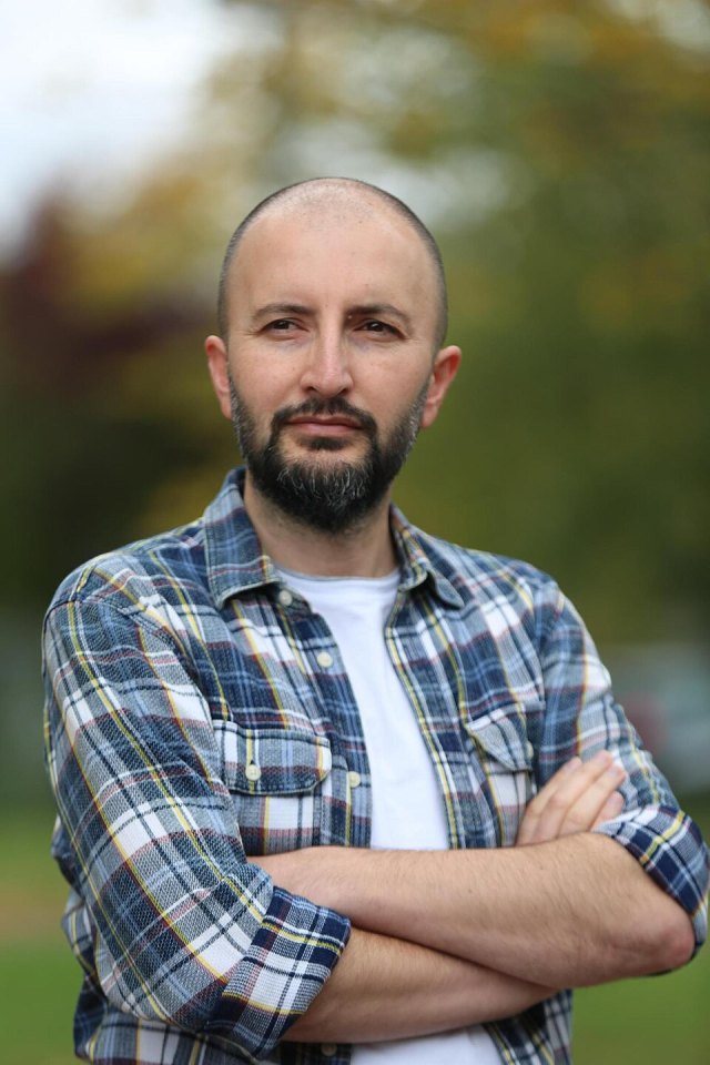 Cevheri Güven portresi