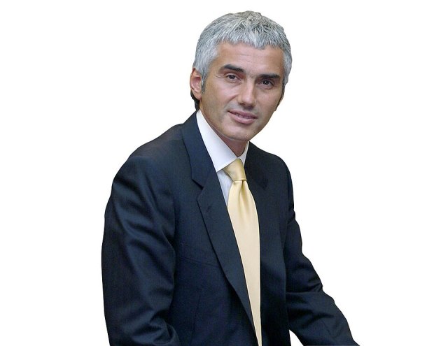 Haluk Dinçer portresi