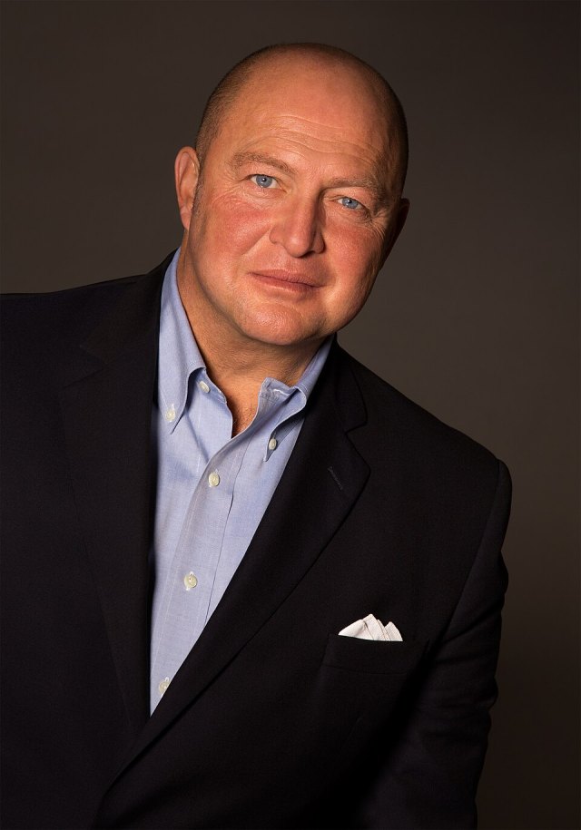 Mustafa Koç portresi