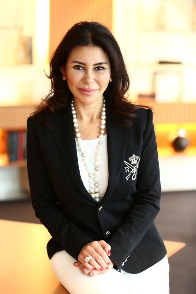 Suzan Sabancı portresi