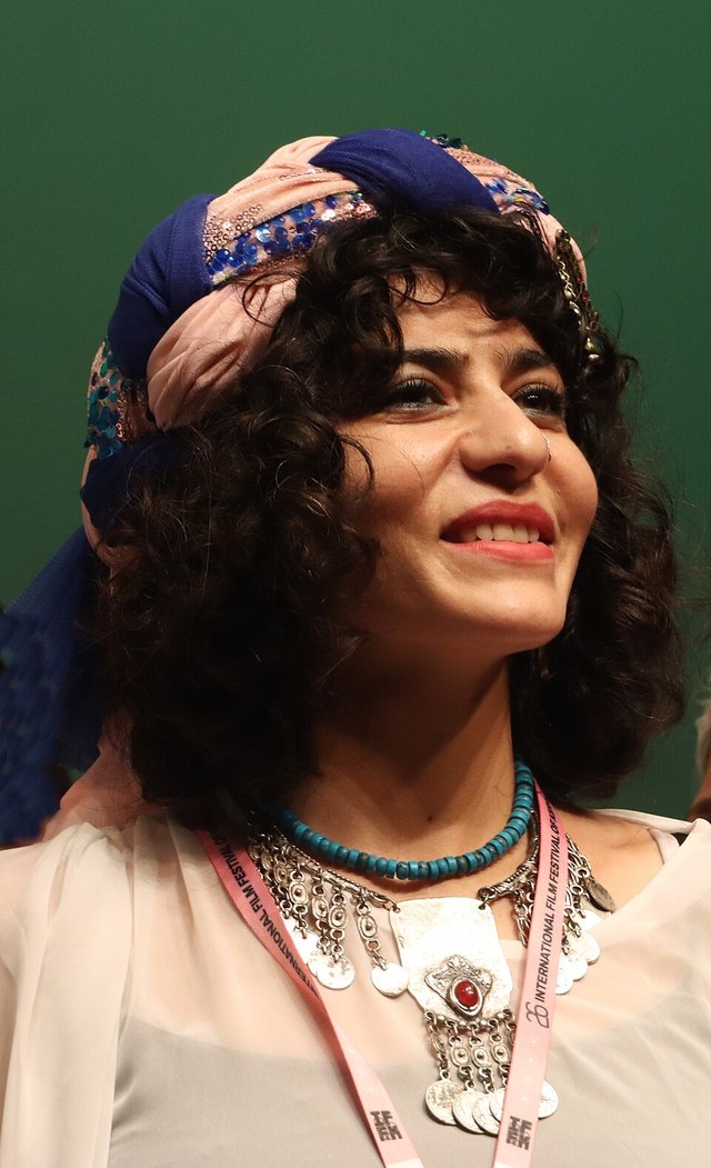 Lisa Çalan portresi