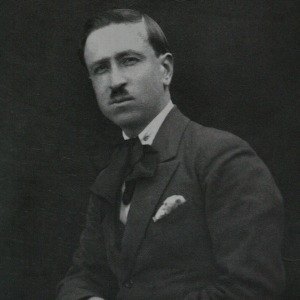 Arif Hikmet Koyunoğlu portresi