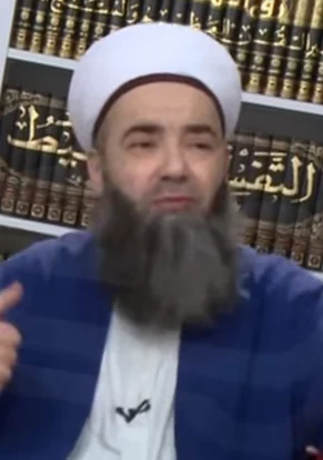 Ahmet Mahmut Ünlü portresi