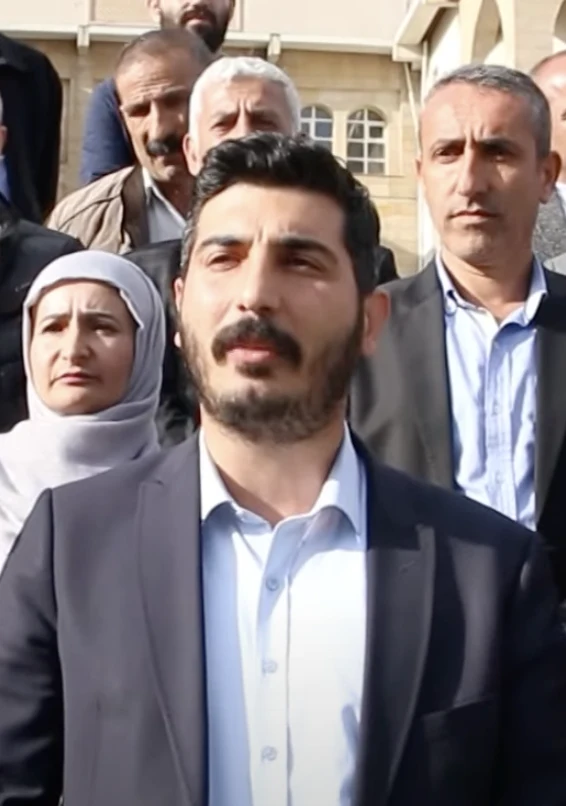 Onur Düşünmez portresi