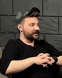 Oğuzhan Uğur portresi