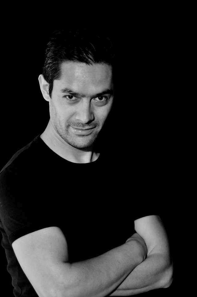 Deniz Güvenç portresi