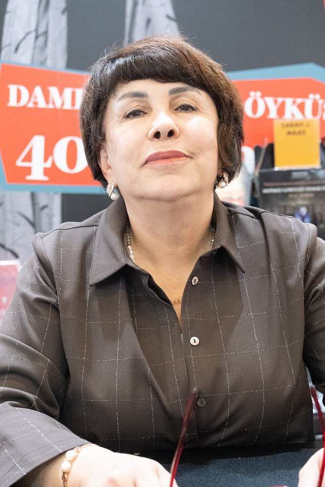 Nuriye Akman portresi
