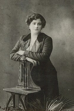 İhsan Râif Hanım portresi