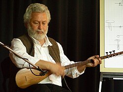 Mehmet Erkan Oğur portresi